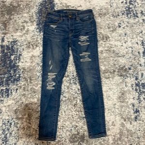 EUC American Eagle Size 6 High Waisted Jegging
